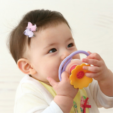 Toyroyal樂雅｜牙膠吹笛搖鈴(NO.3191)