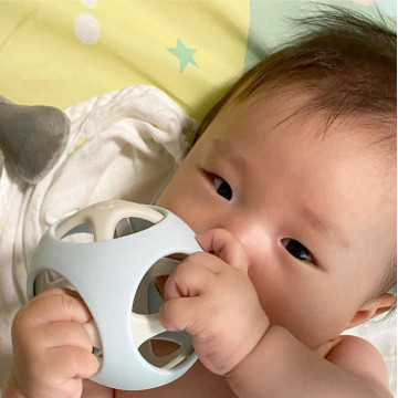 Toyroyal樂雅｜北歐風可消毒柔軟洞洞球(NO.3134)